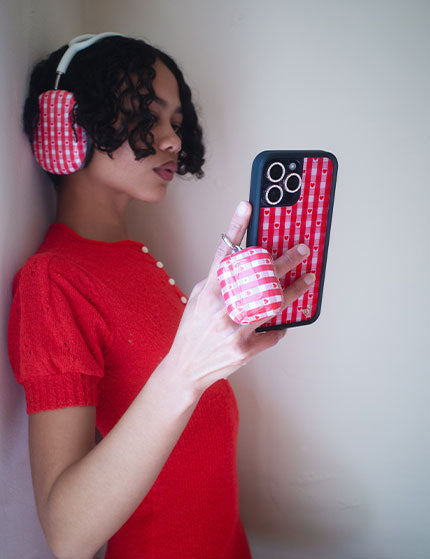 Red Gingham Hearts AirPods